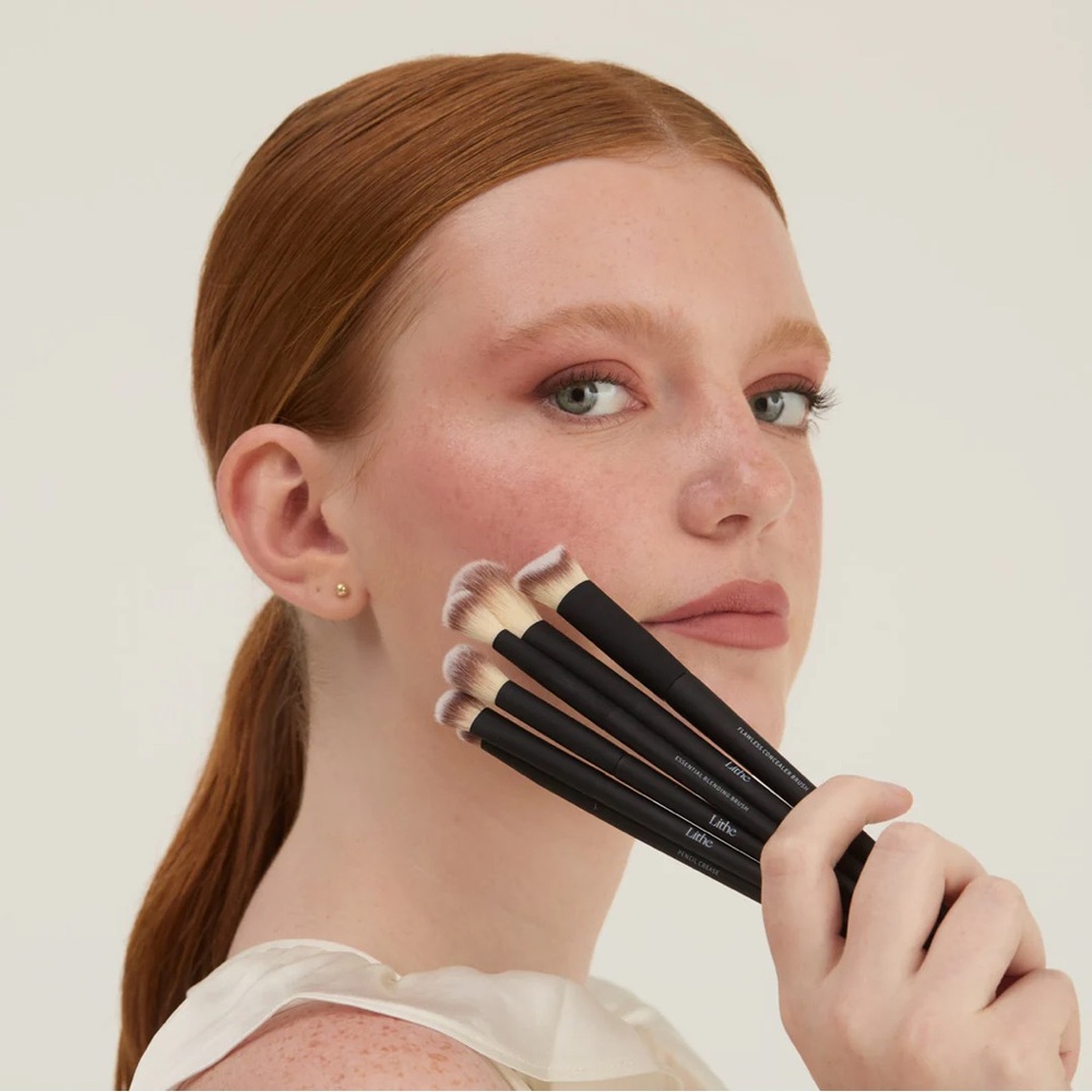 Lithe Everyday Brush Set - Picture 4 of 4